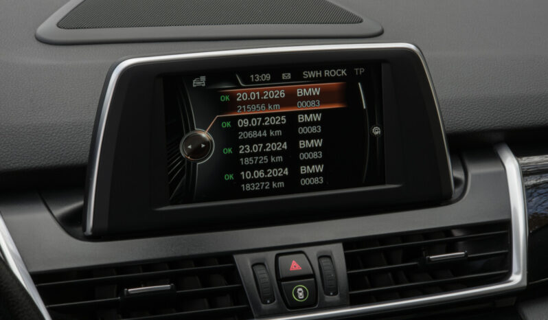 BMW 218i Gran Tourer Advantage full